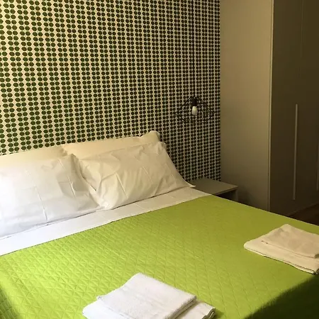 Verdeazzurro Bed & Breakfast Grottammare